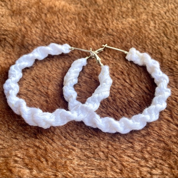 Macrame Hoops Earrings & Choker Set!❤️ Handmade! - Picture 4 of 10